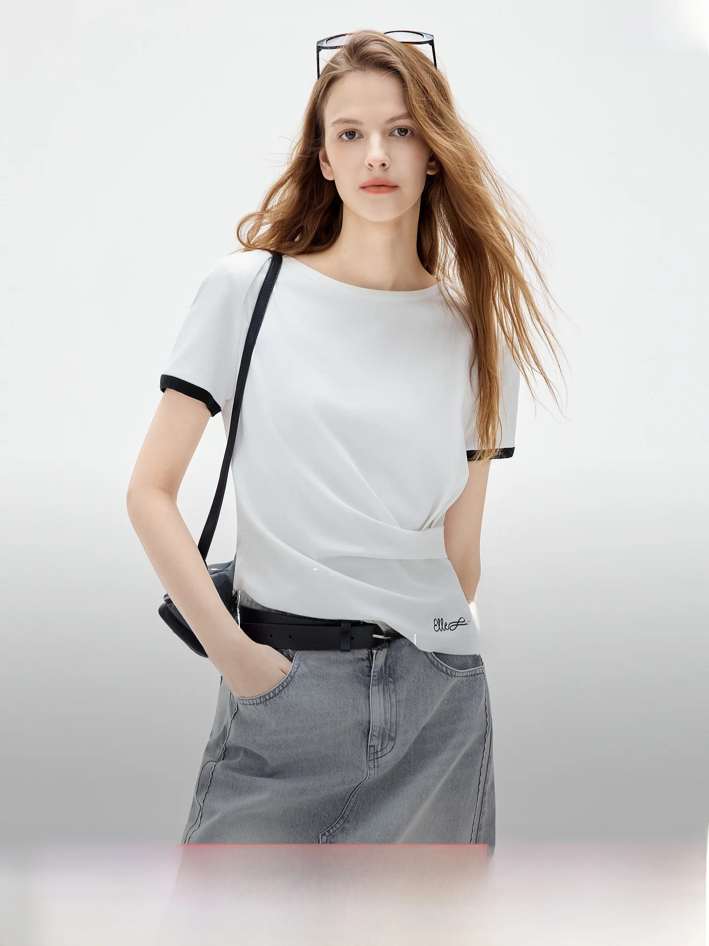 Elle Summer New Style Casual Cotton Knot Shoulder Short Sleeve Women's T-shirt Commute Leisure Pure Color High Waist Design
Elle Summer New Style Casual Cotton Knot Shoulder Short Sleeve Women's T-shirt Commute Leisure Pure Color High Waist Design