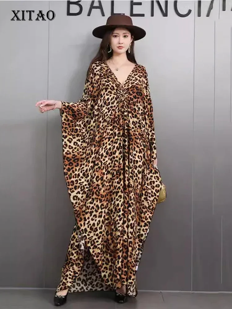 XITAO Leopard Batwing Sleeve Side Split V-neck Dress Pullover Loose Vintage Slim Fashion Ankle-Length All Match Dress GMM1239
XITAO Leopard Batwing Sleeve Side Split V-neck Dress Pullover Loose Vintage Slim Fashion Ankle-Length All Match Dress GMM1239