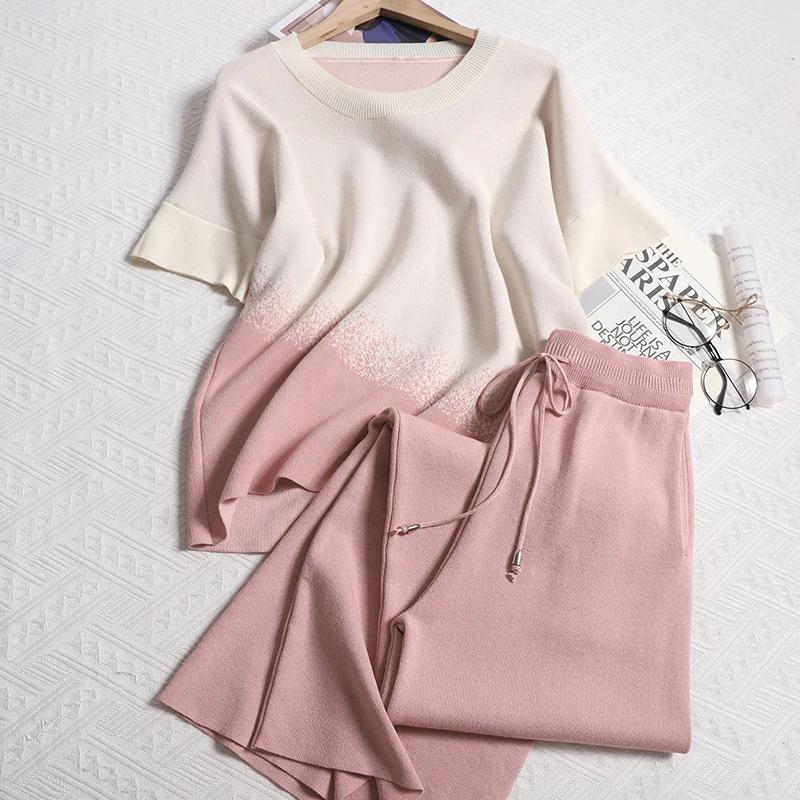 SuperAen Fashion Casual Color Matching Round Neck Short-sleeved Knitted Sweater Top Drawstring Elastic Waist Wide-leg Pants
SuperAen Fashion Casual Color Matching Round Neck Short-sleeved Knitted Sweater Top Drawstring Elastic Waist Wide-leg Pants