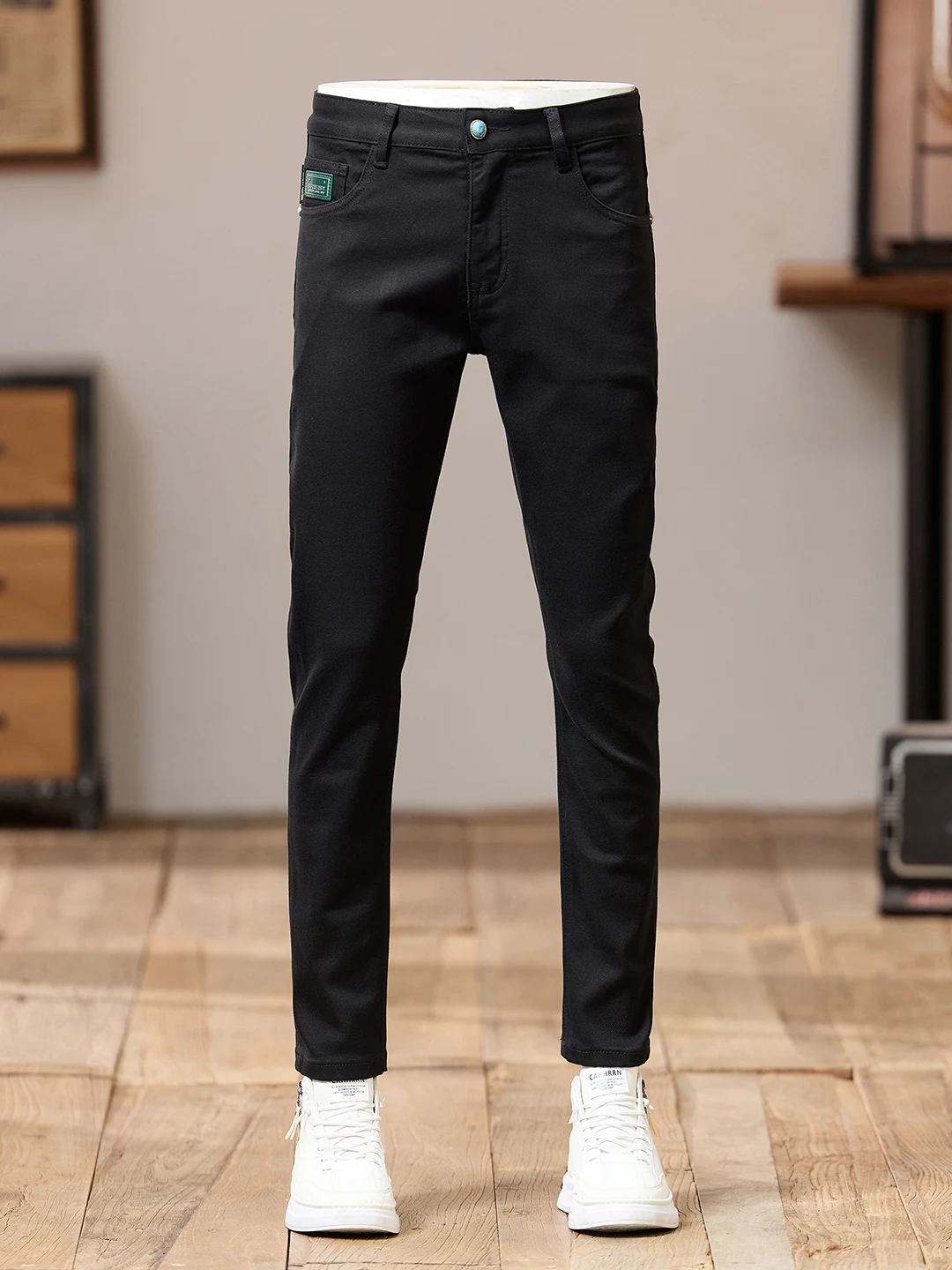 High-End Black Men's Jeans Casual Washed Elastic Slim Fit Long Pants Spring Autumn Fashion Trend Versatile Cotton Stretch Denim
High-End Black Men's Jeans Casual Washed Elastic Slim Fit Long Pants Spring Autumn Fashion Trend Versatile Cotton Stretch Denim