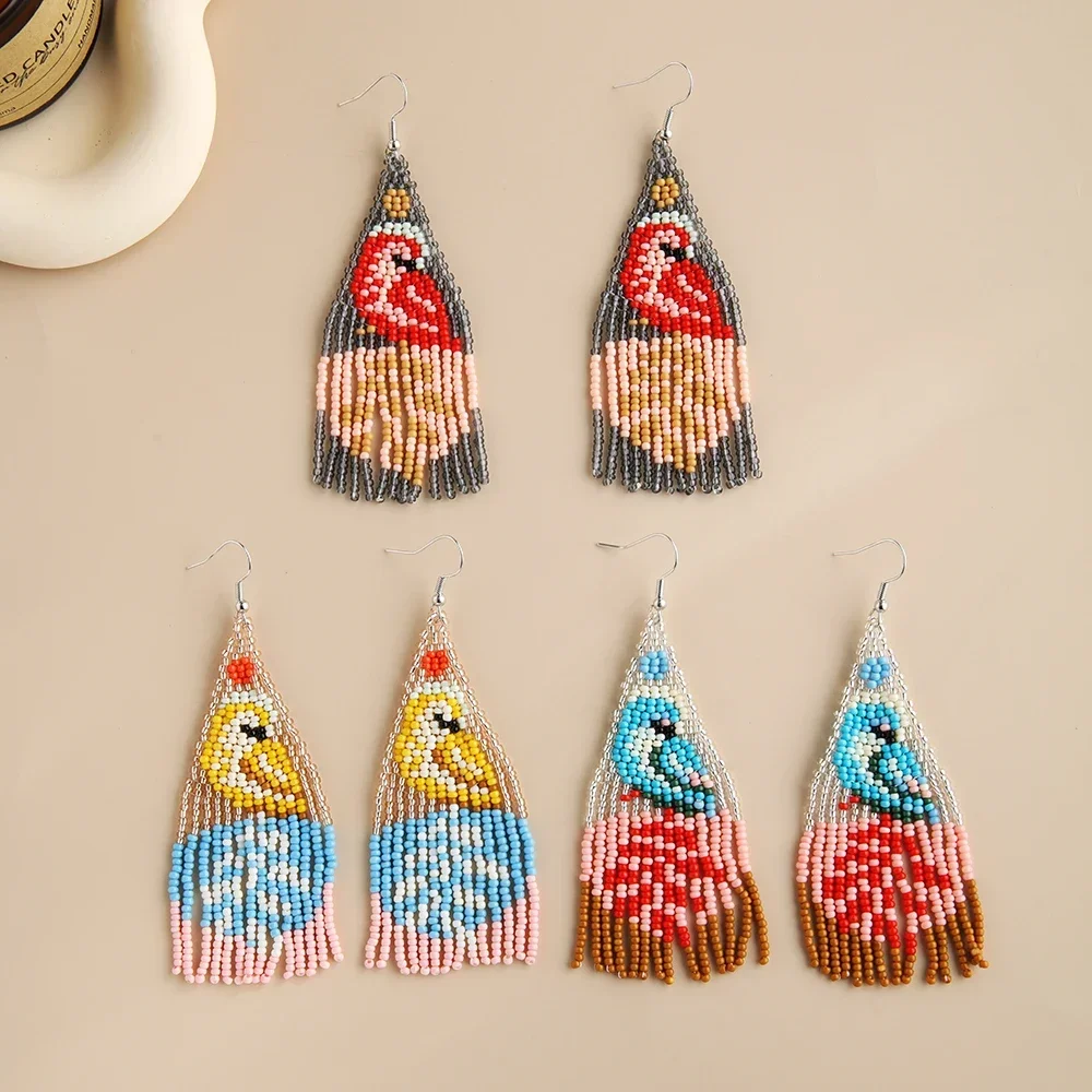 Rice bead earrings Tassel Originality The bird Design Female Hand knitting Bohemia Alloy Fashion Simple Beaded earrings
Rice bead earrings Tassel Originality The bird Design Female Hand knitting Bohemia Alloy Fashion Simple Beaded earrings