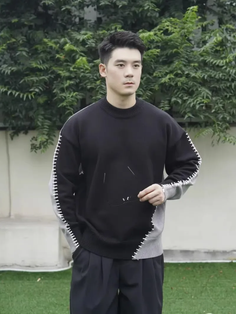 Осенний новый свободный вязаный свитер для мужчин: модный брендовый дизайн с цветными вставками, повседневный, с длинными рукавами и круглым вырезом
Осенний новый свободный вязаный свитер для мужчин: модный брендовый дизайн с цветными вставками, повседневный, с длинными рукавами и круглым вырезом