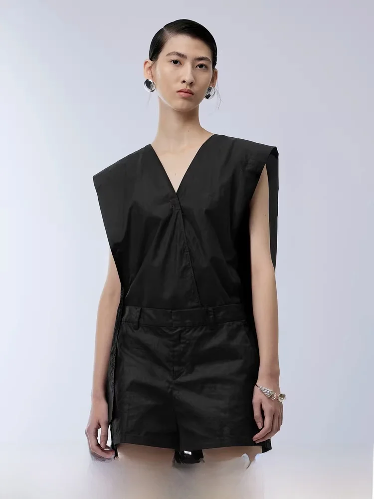 JNBY Spring Summer Thin ort Sve V-Ne Rer with orts Women's Casual Comfortable Breathable One-Piece Suit for Commu...
JNBY Spring Summer Thin ort Sve V-Ne Rer with orts Women's Casual Comfortable Breathable One-Piece Suit for Commu...