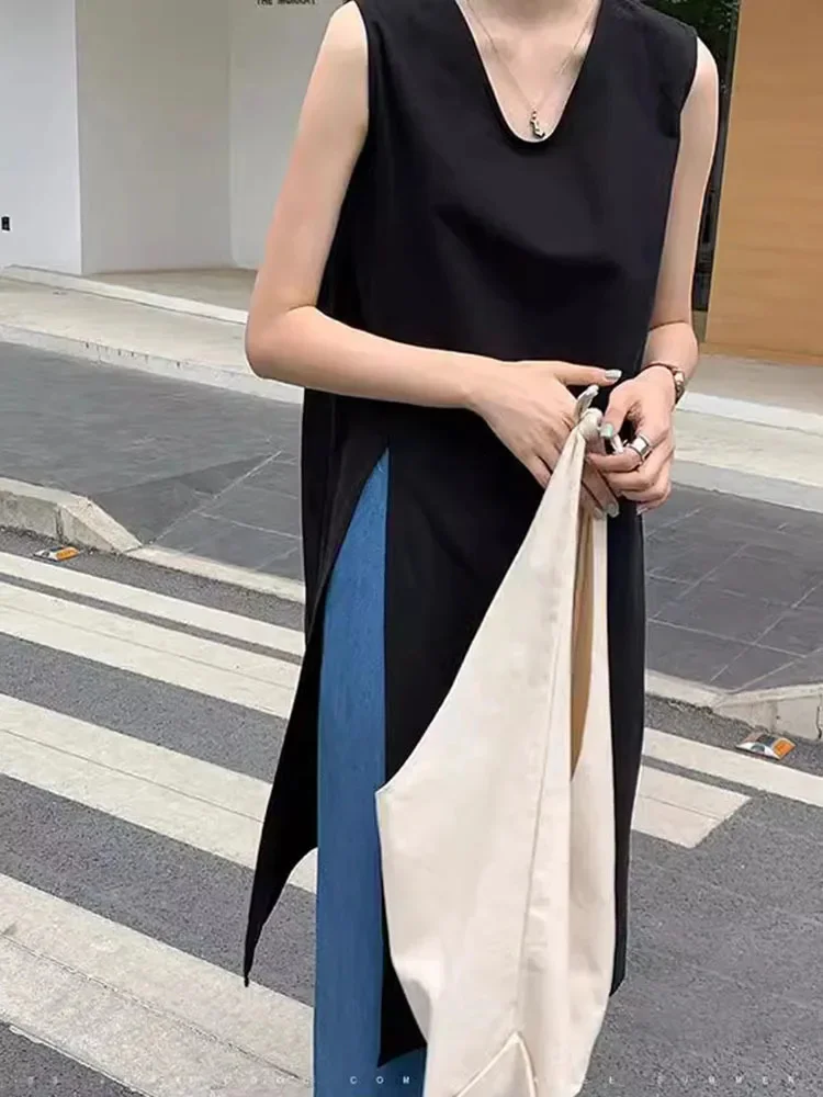 Fashion Dress For Women V-neck Sleeveless Solid Color Side Split Knee-length Dresses 2025 Summer New Clothing 2Z1910
Fashion Dress For Women V-neck Sleeveless Solid Color Side Split Knee-length Dresses 2025 Summer New Clothing 2Z1910