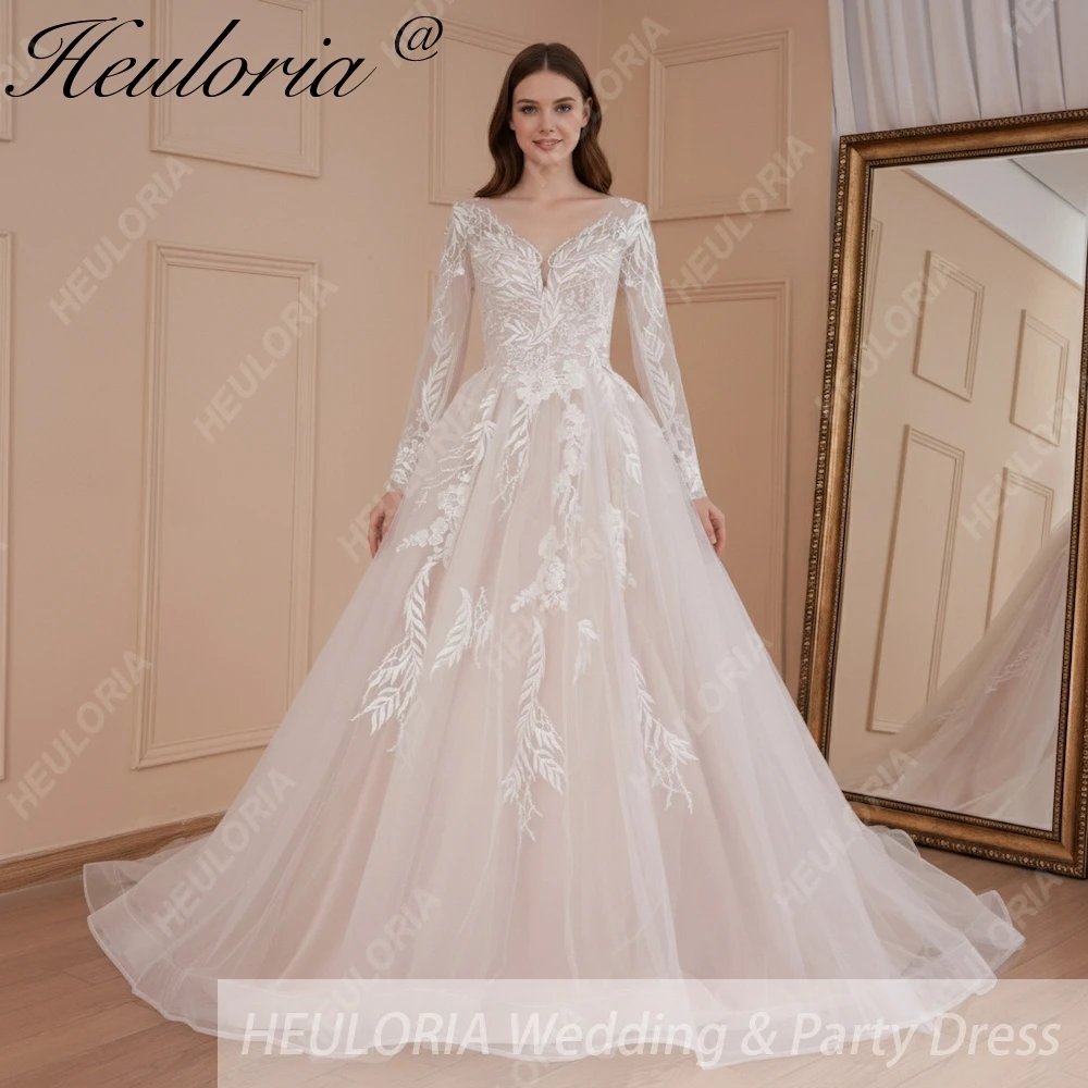 Женское свадебное платье с V-образным вырезом, длинным рукавом
Женское свадебное платье с V-образным вырезом, длинным рукавом