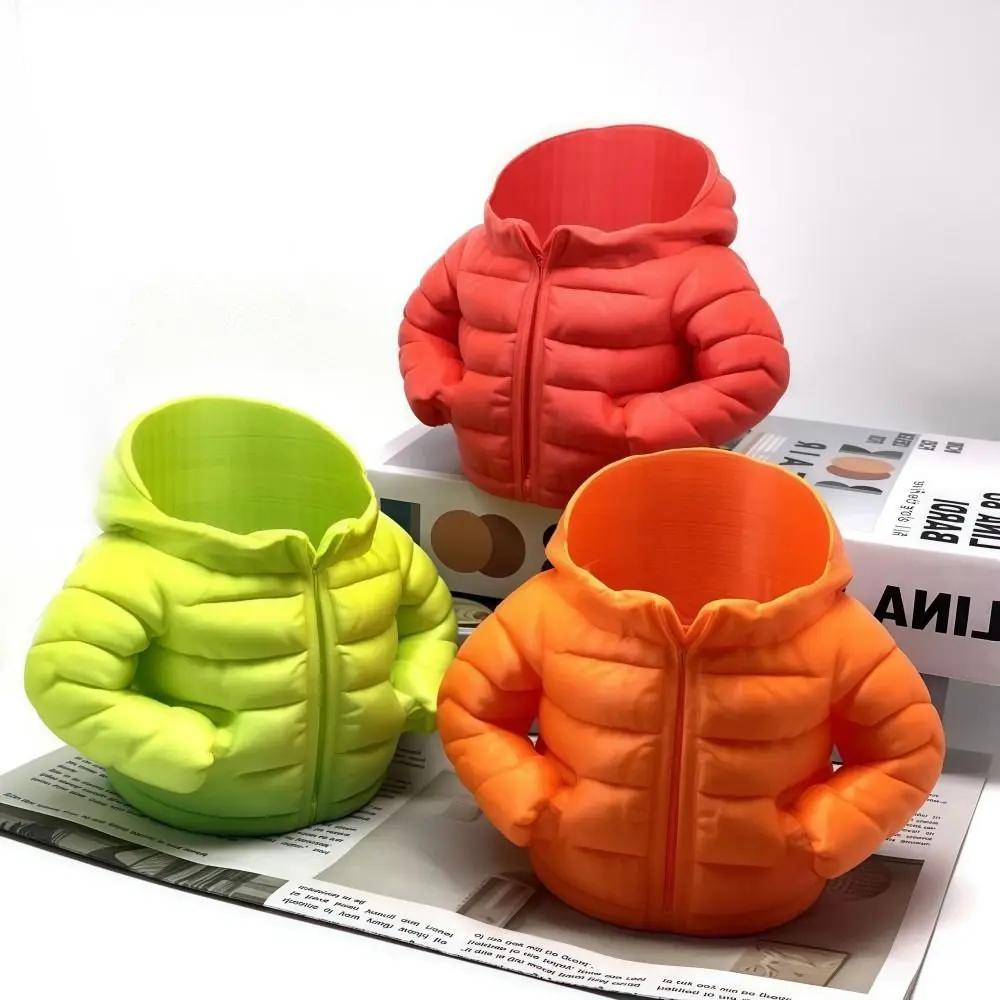 Down Jacket Shape Pen Holder Cartoon Portable Desktop Storage Buckets Multifunctional Large Capacity Pen Organizer
Down Jacket Shape Pen Holder Cartoon Portable Desktop Storage Buckets Multifunctional Large Capacity Pen Organizer
