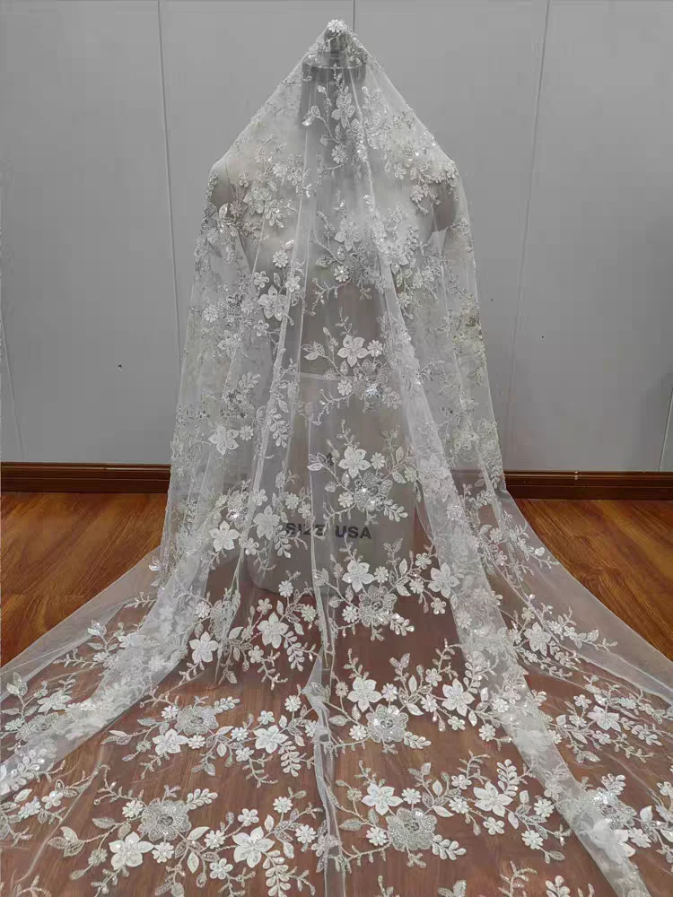 Factory Supply Beautiful Beaded Flowers Lace Shining Sequins Fabric Full Flowers Bridal Dress Luxury Lace Fabric
Factory Supply Beautiful Beaded Flowers Lace Shining Sequins Fabric Full Flowers Bridal Dress Luxury Lace Fabric