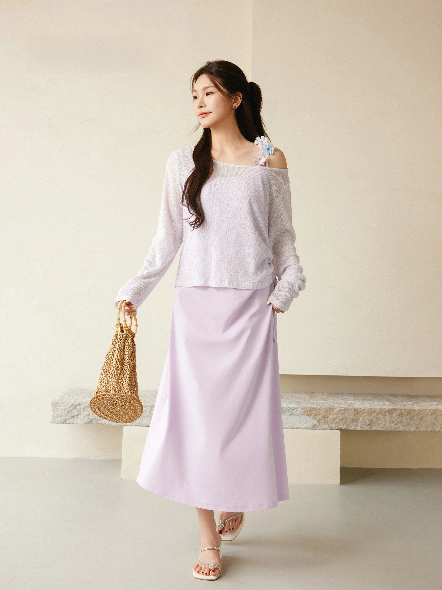Romantic Floral Knitted Dress with Double Shoulder Straps Elastic Spring New Style by PLUSMALL Casual Commute Simple Style
Romantic Floral Knitted Dress with Double Shoulder Straps Elastic Spring New Style by PLUSMALL Casual Commute Simple Style
