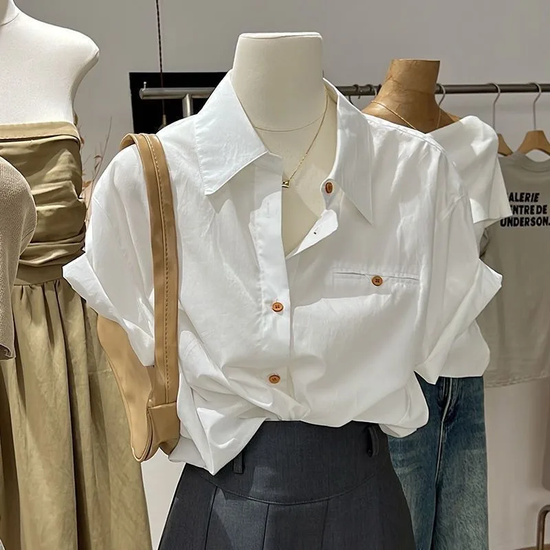 Summer Temperament Simple Short Sleeve Thin Shirts Women Clothing Solid Loose Fashion Casual Single Breasted Tops
Summer Temperament Simple Short Sleeve Thin Shirts Women Clothing Solid Loose Fashion Casual Single Breasted Tops