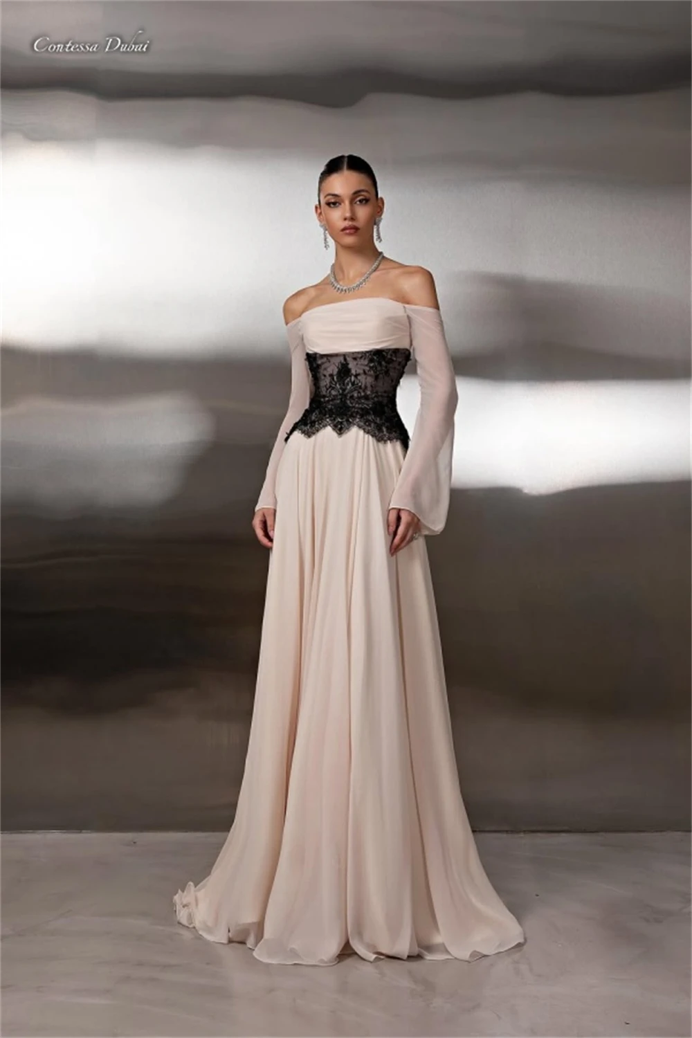 Contessa платье для выпускного вечера на заказ, элегантное шифоновое платье трапециевидной формы с открытыми плечами, черный кружевной корсет, лиф с прозрачными рукавами, свадебный гость
Contessa платье для выпускного вечера на заказ, элегантное шифоновое платье трапециевидной формы с открытыми плечами, черный кружевной корсет, лиф с прозрачными рукавами, свадебный гость