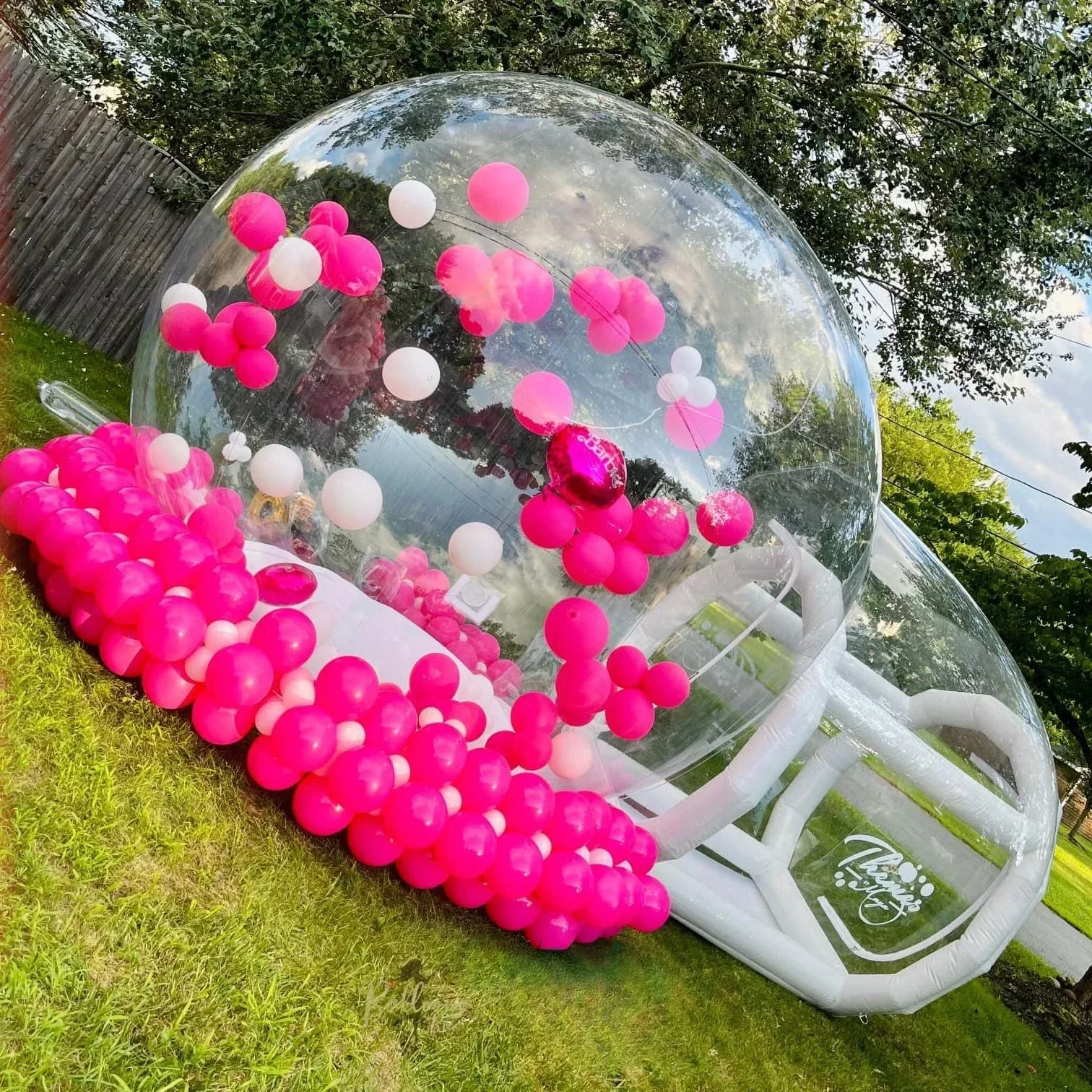 Cheap And Fine Outdoor Event Customized Kids Dome Tent Bounce House Transparent Inflatable Balloon Bubble Dome House For KidsHot
Cheap And Fine Outdoor Event Customized Kids Dome Tent Bounce House Transparent Inflatable Balloon Bubble Dome House For KidsHot