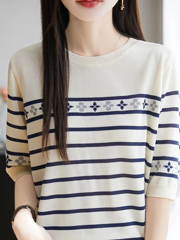 Ice Silk Knitted Stripe T-Shirt Women's Spring Thin Breathable High-End Feeling Shoulder T-Shirt Korean Style round Neck Top
Ice Silk Knitted Stripe T-Shirt Women's Spring Thin Breathable High-End Feeling Shoulder T-Shirt Korean Style round Neck Top