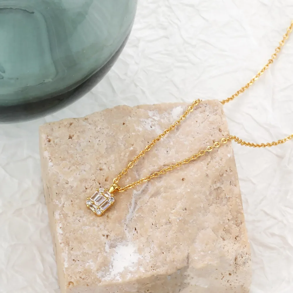 14K Gold Plated Pendant Necklace for Women Adjustable Choker Chain Jewelry Gift
14K Gold Plated Pendant Necklace for Women Adjustable Choker Chain Jewelry Gift