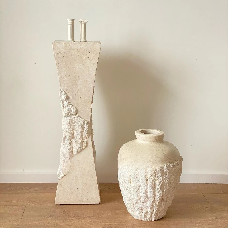 Natural travertine tea table Xuanguan table edge vase dining table TV cabinet ornament
Natural travertine tea table Xuanguan table edge vase dining table TV cabinet ornament