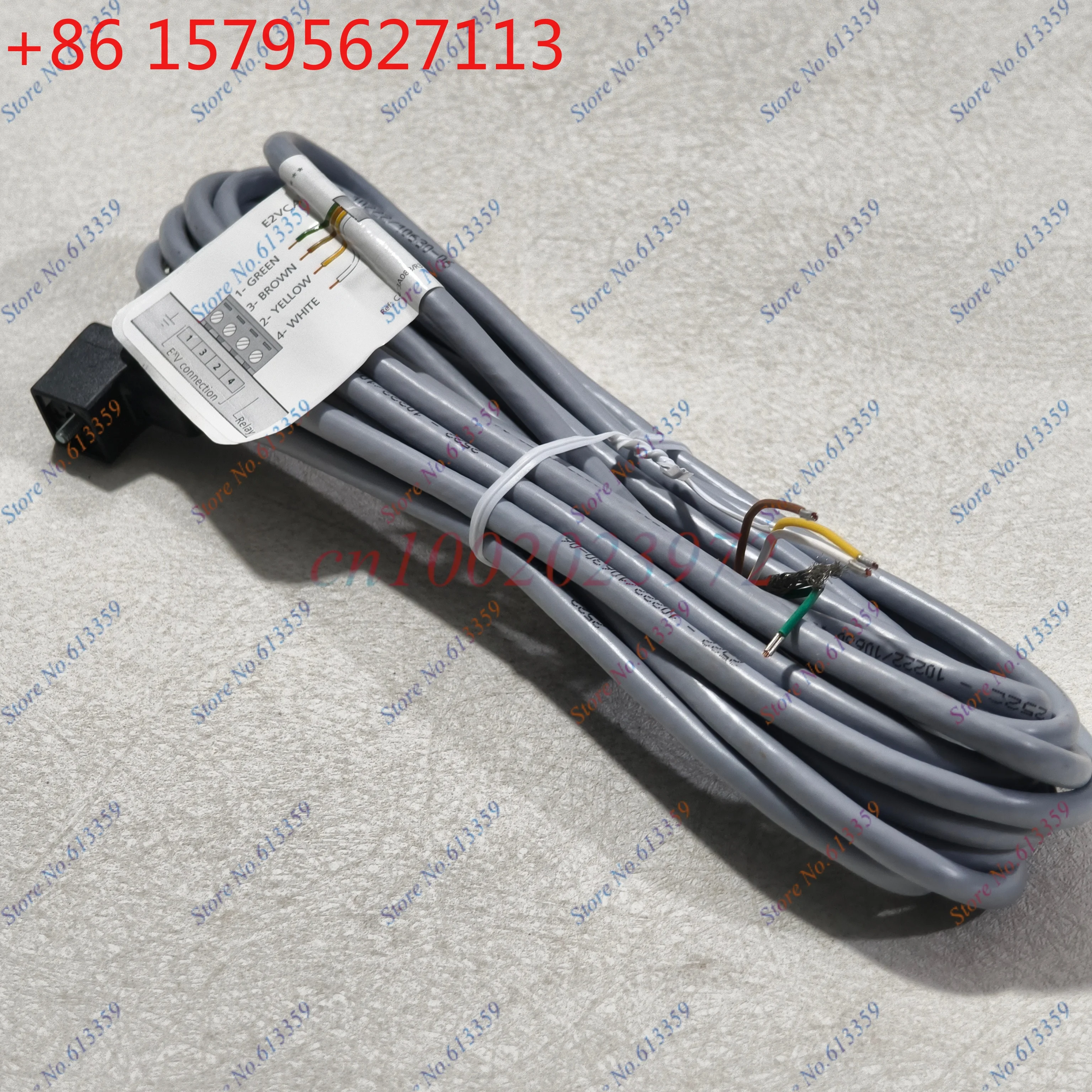 1PC CAREL Connecting Cable of Electronic Expansion Valve E2VCABS300 or E2VCABS600 New Original Genuine
1PC CAREL Connecting Cable of Electronic Expansion Valve E2VCABS300 or E2VCABS600 New Original Genuine