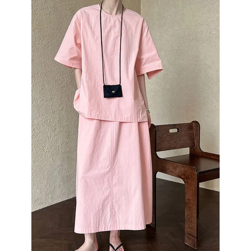 Lu Xi Korean Minimalist Casual Style Set for Women's 2025 Summer New Solid Color Top+half Skirt Two-piece Set 3975
Lu Xi Korean Minimalist Casual Style Set for Women's 2025 Summer New Solid Color Top+half Skirt Two-piece Set 3975