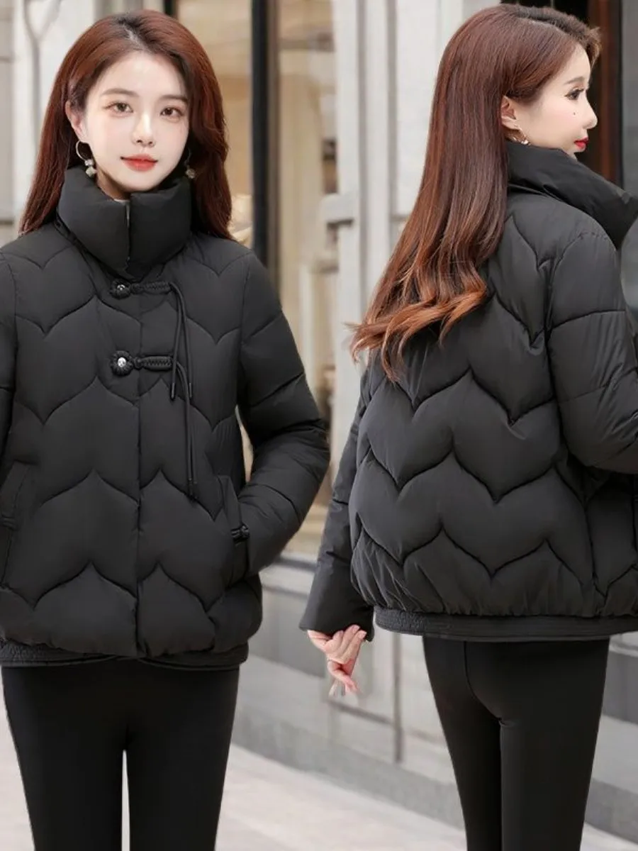 Winter High-End down Jacket Short Mommy Style Warm Thick Fashion Loose Duck down Collar Ladies Color Ear Covers
Winter High-End down Jacket Short Mommy Style Warm Thick Fashion Loose Duck down Collar Ladies Color Ear Covers