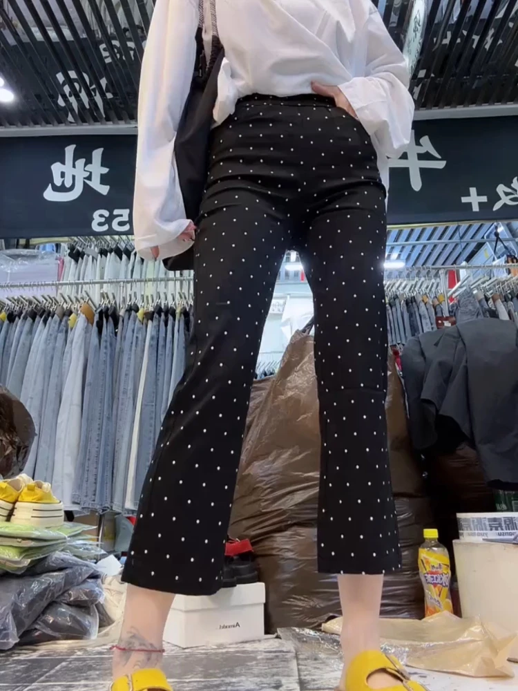 Summer thin quick drying paper leather pants dot zipper micro flared pants women's small nine part straight casual pants
Summer thin quick drying paper leather pants dot zipper micro flared pants women's small nine part straight casual pants