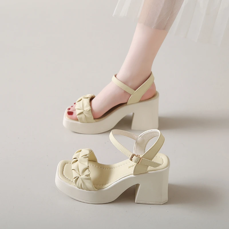 Female Shoes 2025 Open Toe Women's Sandals Fashion Dress Sandals Women Pleated Platform Buckle Strap Chunky Heels Ladies Shoes
Female Shoes 2025 Open Toe Women's Sandals Fashion Dress Sandals Women Pleated Platform Buckle Strap Chunky Heels Ladies Shoes