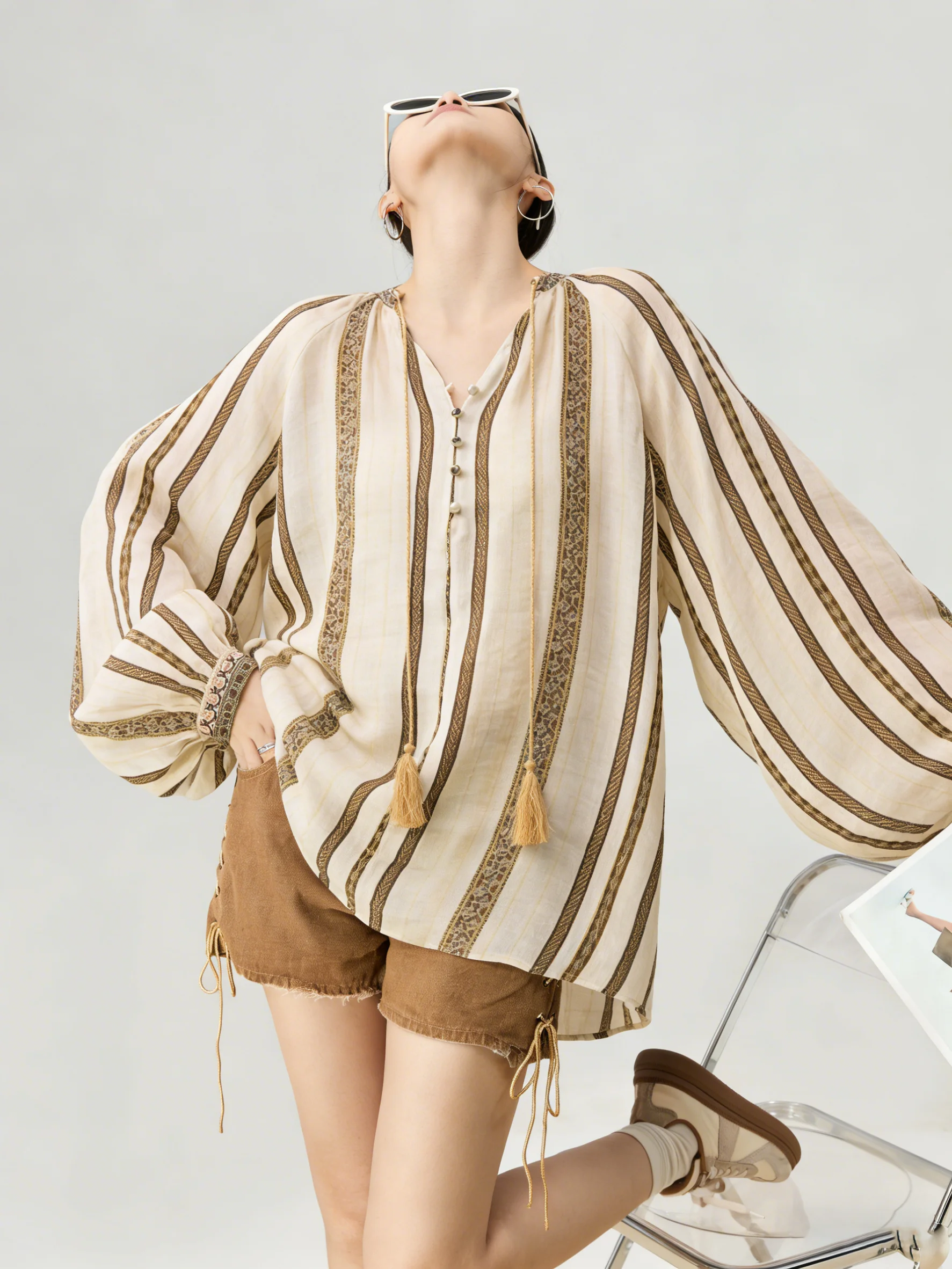 Yellow V-neck Tassel Printed Long Sleeve Shirt Women's Casual Style Loose Fit Spring Fashion 2026 Knot Design Retro Top
Yellow V-neck Tassel Printed Long Sleeve Shirt Women's Casual Style Loose Fit Spring Fashion 2026 Knot Design Retro Top
