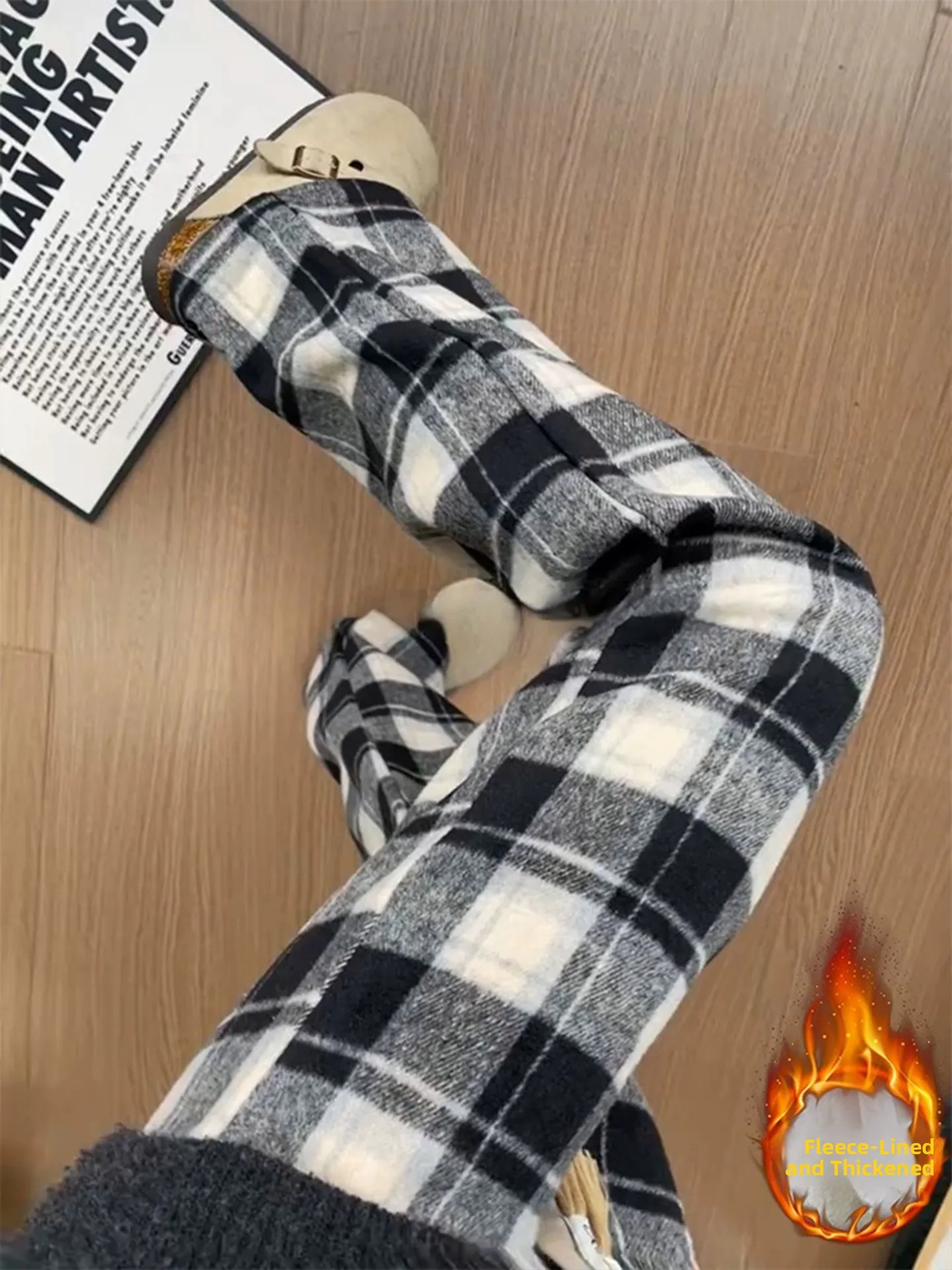 Мужские повседневные брюки в клетку на флисовой подкладке, утепленные, из шерстяной ткани, винтажные, свободные, прямого кроя, зимние, теплые, из полиэфирного волокна
Мужские повседневные брюки в клетку на флисовой подкладке, утепленные, из шерстяной ткани, винтажные, свободные, прямого кроя, зимние, теплые, из полиэфирного волокна