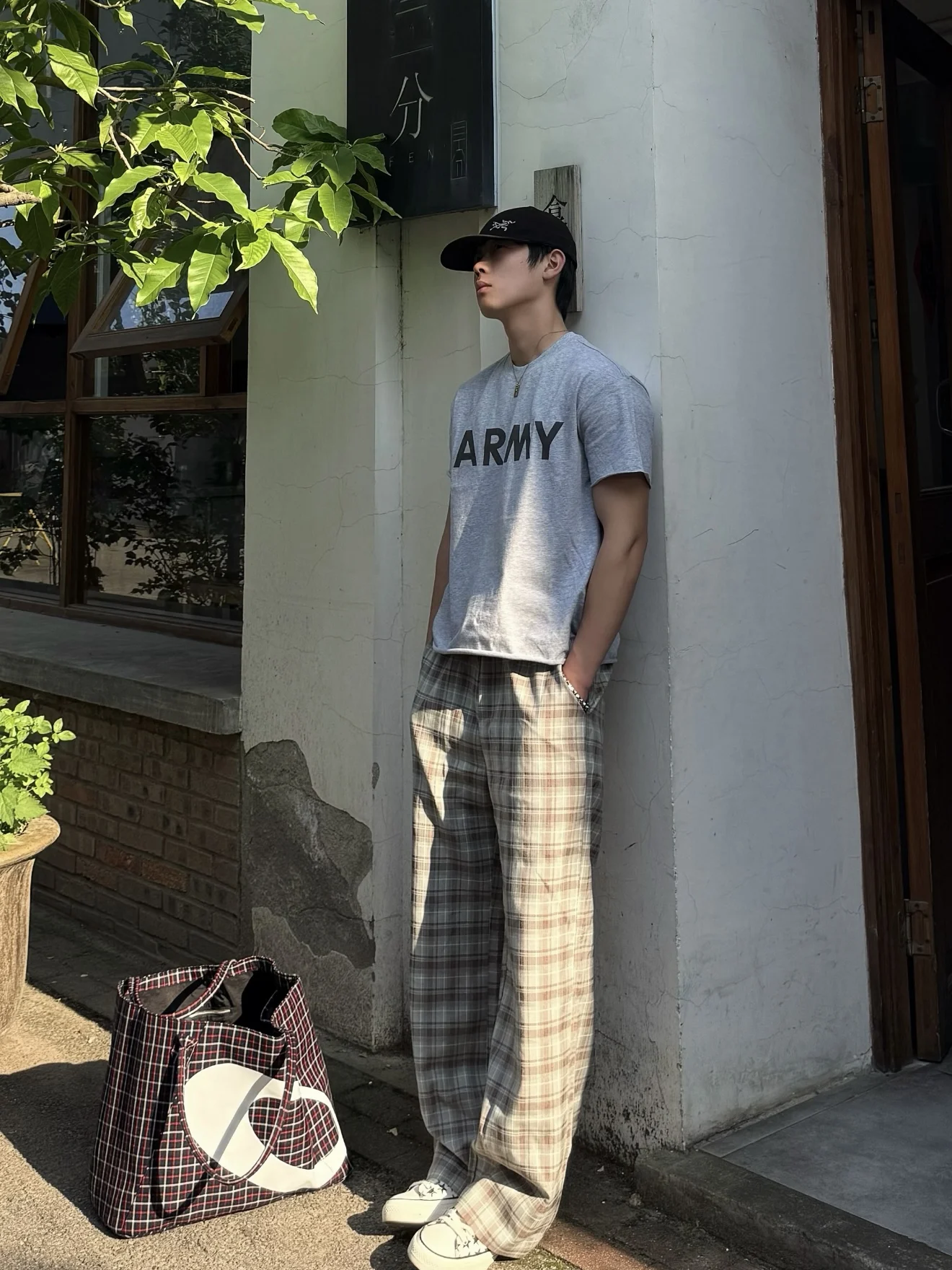 American Retro Green Pink Plaid Straight Leg Casual Pants Unisex Summer Commute Loose Micro Flare Wide Leg Pants
American Retro Green Pink Plaid Straight Leg Casual Pants Unisex Summer Commute Loose Micro Flare Wide Leg Pants