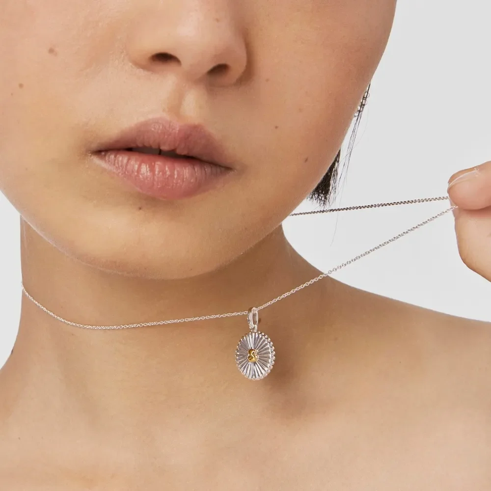 Korean Style Versatile Socialite Ice Flower Cut Pink Diamond Necklace, Women's High Carbon Diamond Gorgeous Collarbone Chain
Korean Style Versatile Socialite Ice Flower Cut Pink Diamond Necklace, Women's High Carbon Diamond Gorgeous Collarbone Chain