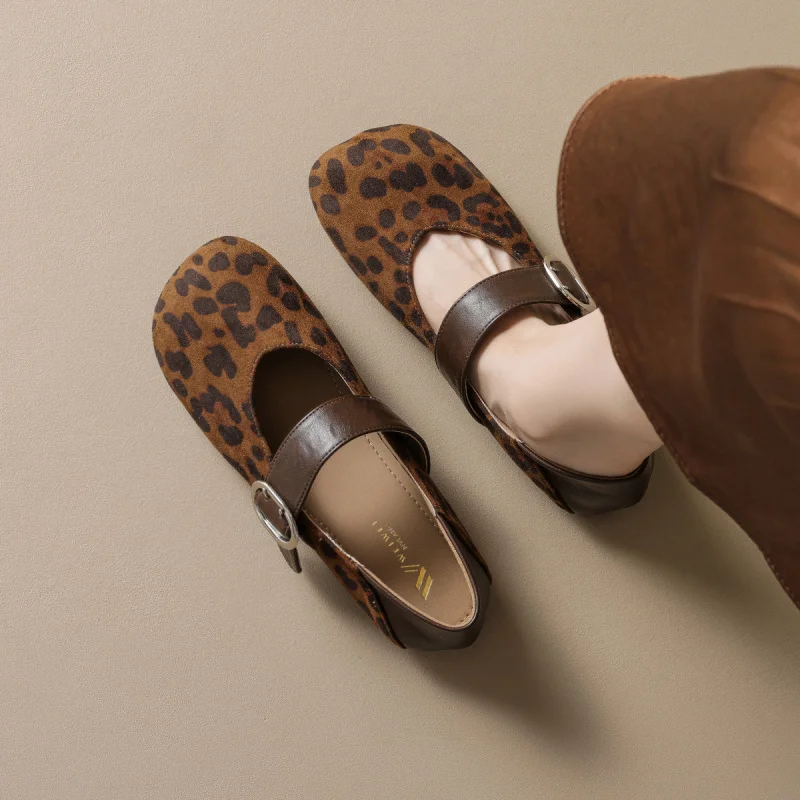 Retro Leopard Print Women's Shallow Slip-On Flat Ballet Shoes
Retro Leopard Print Women's Shallow Slip-On Flat Ballet Shoes