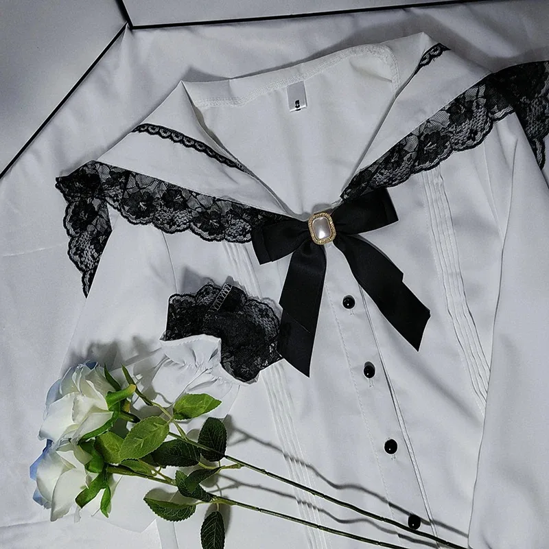 Kawaii Women Shirts Jirai Kei Lolita Y2K Cute Japanese Style Blouse Elegant Long Sleeve Sweet Tops Casual Aesthetic Shirt 2024
Kawaii Women Shirts Jirai Kei Lolita Y2K Cute Japanese Style Blouse Elegant Long Sleeve Sweet Tops Casual Aesthetic Shirt 2024