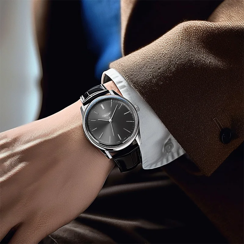 New genuine men's quartz watch Korean version classic high-end simple and handsome waterproof quartz watch trendy fashion
New genuine men's quartz watch Korean version classic high-end simple and handsome waterproof quartz watch trendy fashion