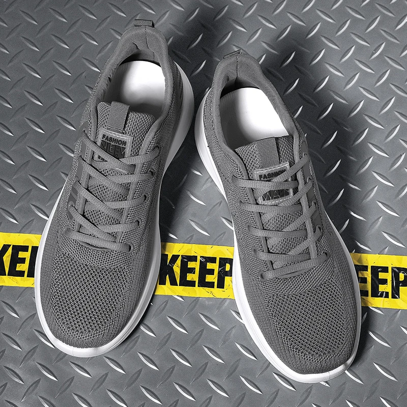 New 2025 Men's Color-block Casual, Durable, Versatile, Trendy Mesh Surface, Soft Sole and Comfortable Running Shoes
New 2025 Men's Color-block Casual, Durable, Versatile, Trendy Mesh Surface, Soft Sole and Comfortable Running Shoes