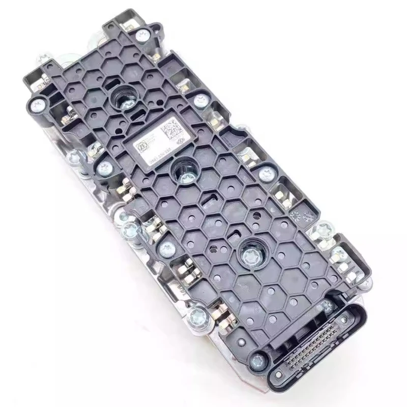 Suitable for Foton Auman JAC Jiefang Heavy Truck Volvo Man ZF Transmission Module Original
Suitable for Foton Auman JAC Jiefang Heavy Truck Volvo Man ZF Transmission Module Original
