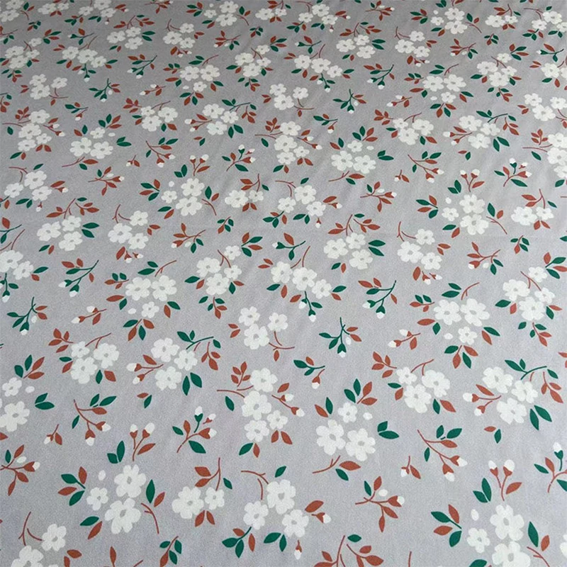 1 meter 90% Mulberry Silk 10% Spandex 19 momme Charmeuse Silk Fabric Gray Floral Printed 140cm 55" wide by the yard XY009
1 meter 90% Mulberry Silk 10% Spandex 19 momme Charmeuse Silk Fabric Gray Floral Printed 140cm 55" wide by the yard XY009