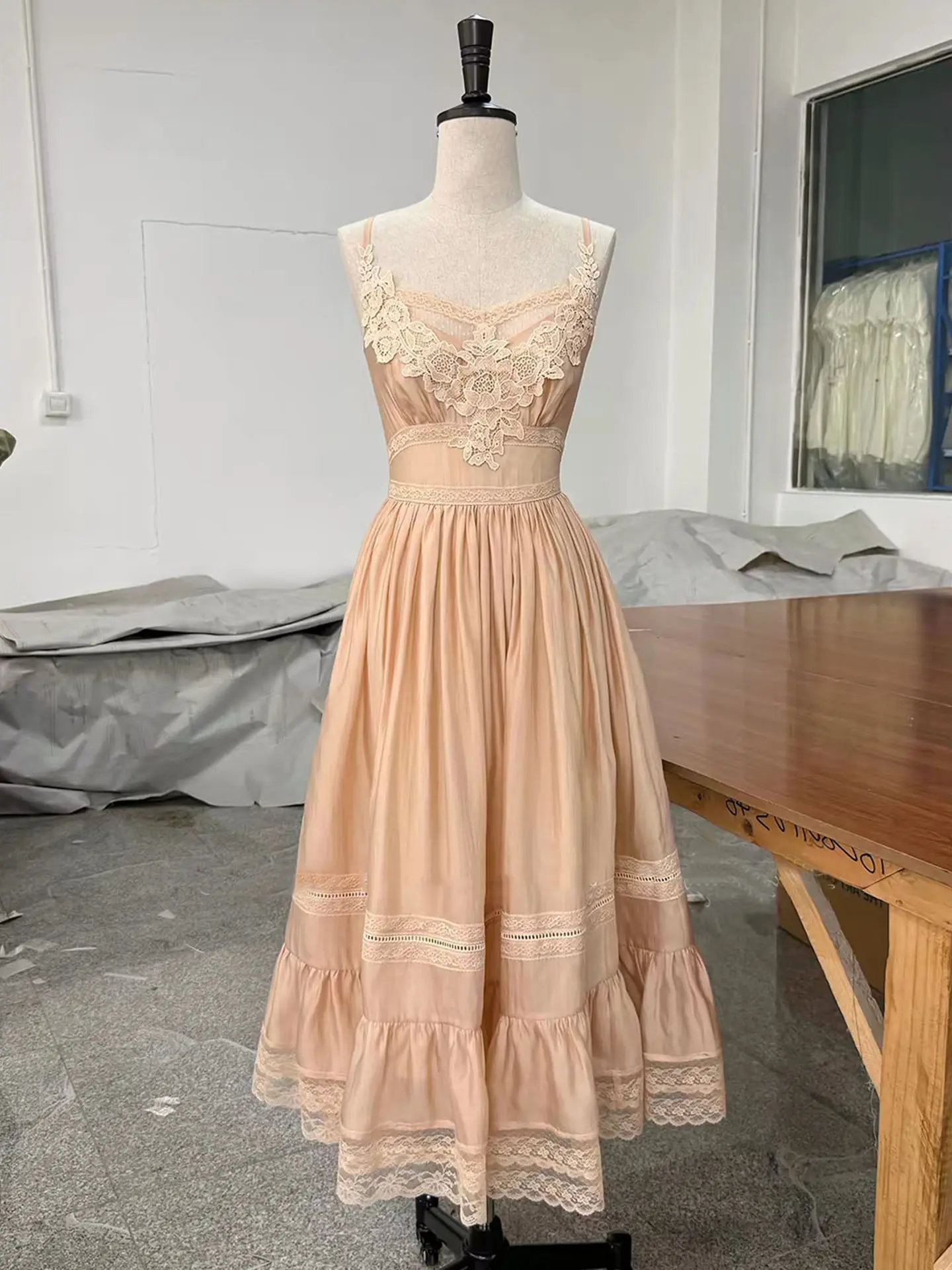 Vintage Romantic Lace Dress, 3D Decor Long Dress, Fresh Sweet Style Girls Dress, Spring Summer Casual Daily Wear New Arrival
Vintage Romantic Lace Dress, 3D Decor Long Dress, Fresh Sweet Style Girls Dress, Spring Summer Casual Daily Wear New Arrival