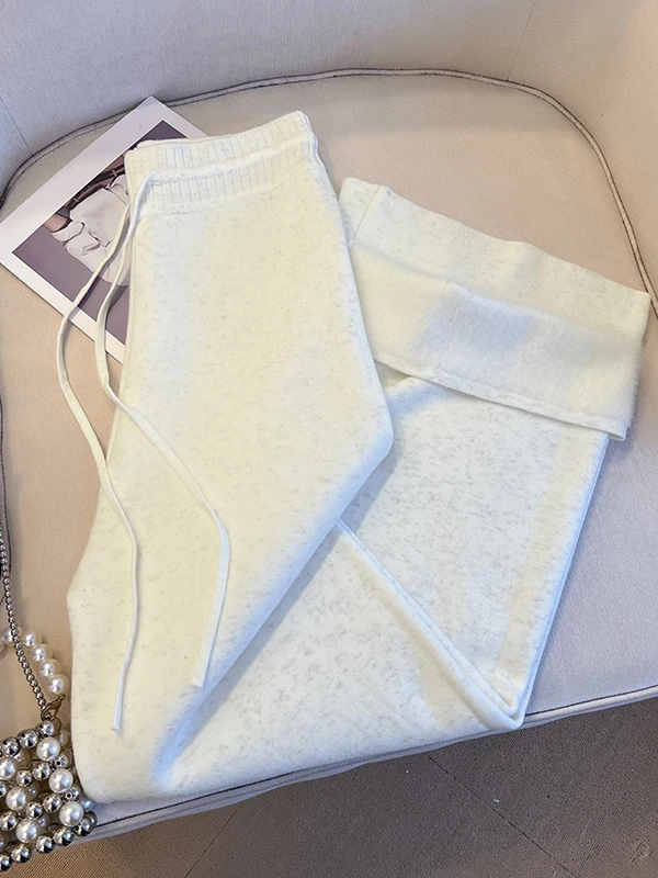 ShangHai Style Glowing Thread Knitted Fleece Wide Leg Pants Women's High Waist Trousers Winter Commute High Wear Resistant
ShangHai Style Glowing Thread Knitted Fleece Wide Leg Pants Women's High Waist Trousers Winter Commute High Wear Resistant