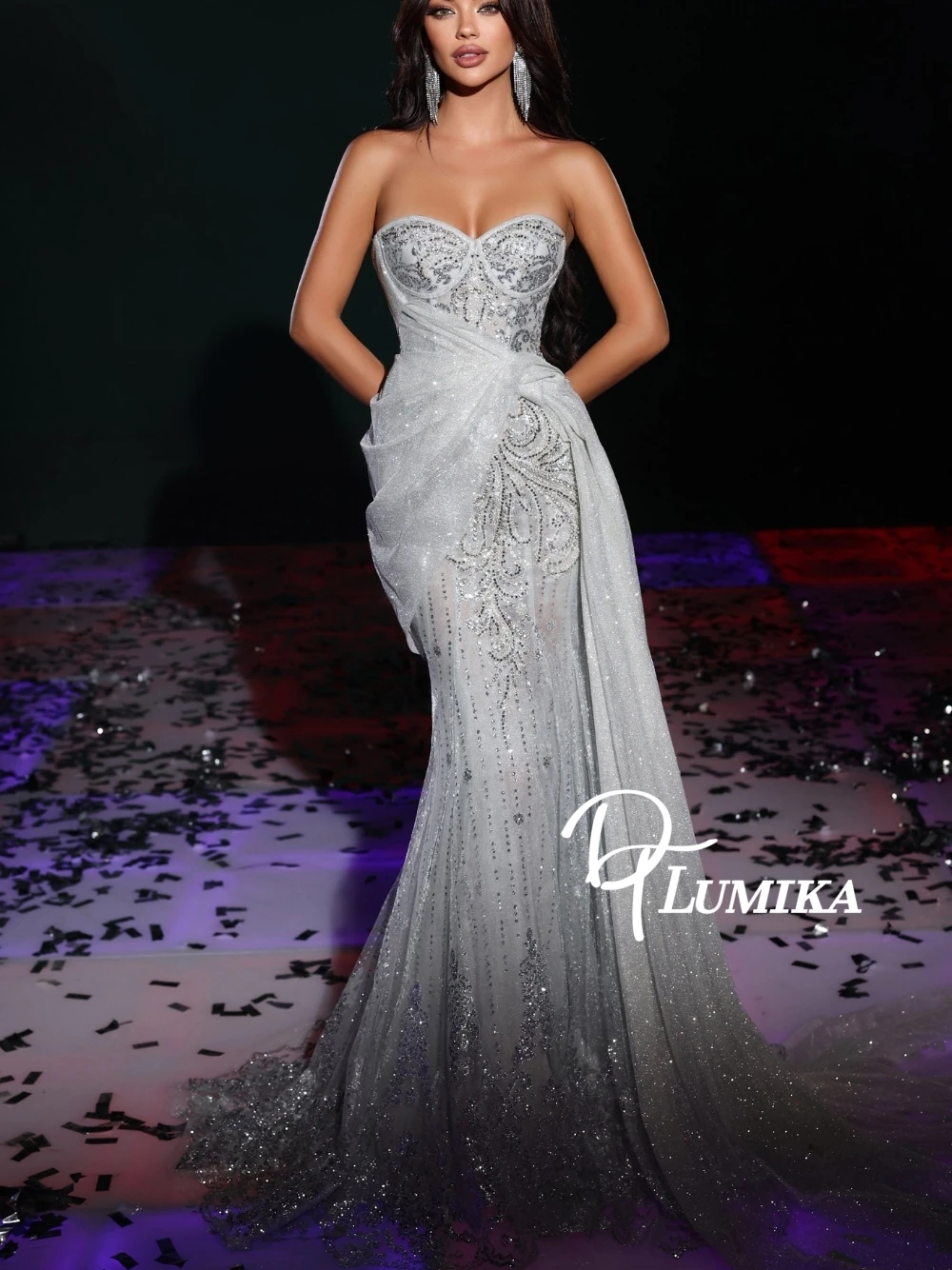 Синее мерцающее вечернее платье с бисером, уникальный боковой хвост, элегантное платье для выпускного вечера с вырезом в форме сердца, индивидуальный корсет, официальная одежда для вечеринок
Синее мерцающее вечернее платье с бисером, уникальный боковой хвост, элегантное платье для выпускного вечера с вырезом в форме сердца, индивидуальный корсет, официальная одежда для вечеринок