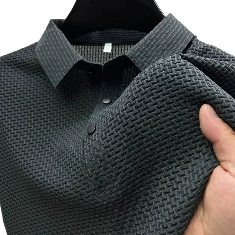 Высококачественная летняя новая мужская футболка с коротким рукавом M-4XL, крутая рубашка-поло, деловой повседневный впитывающий пот топ
Высококачественная летняя новая мужская футболка с коротким рукавом M-4XL, крутая рубашка-поло, деловой повседневный впитывающий пот топ