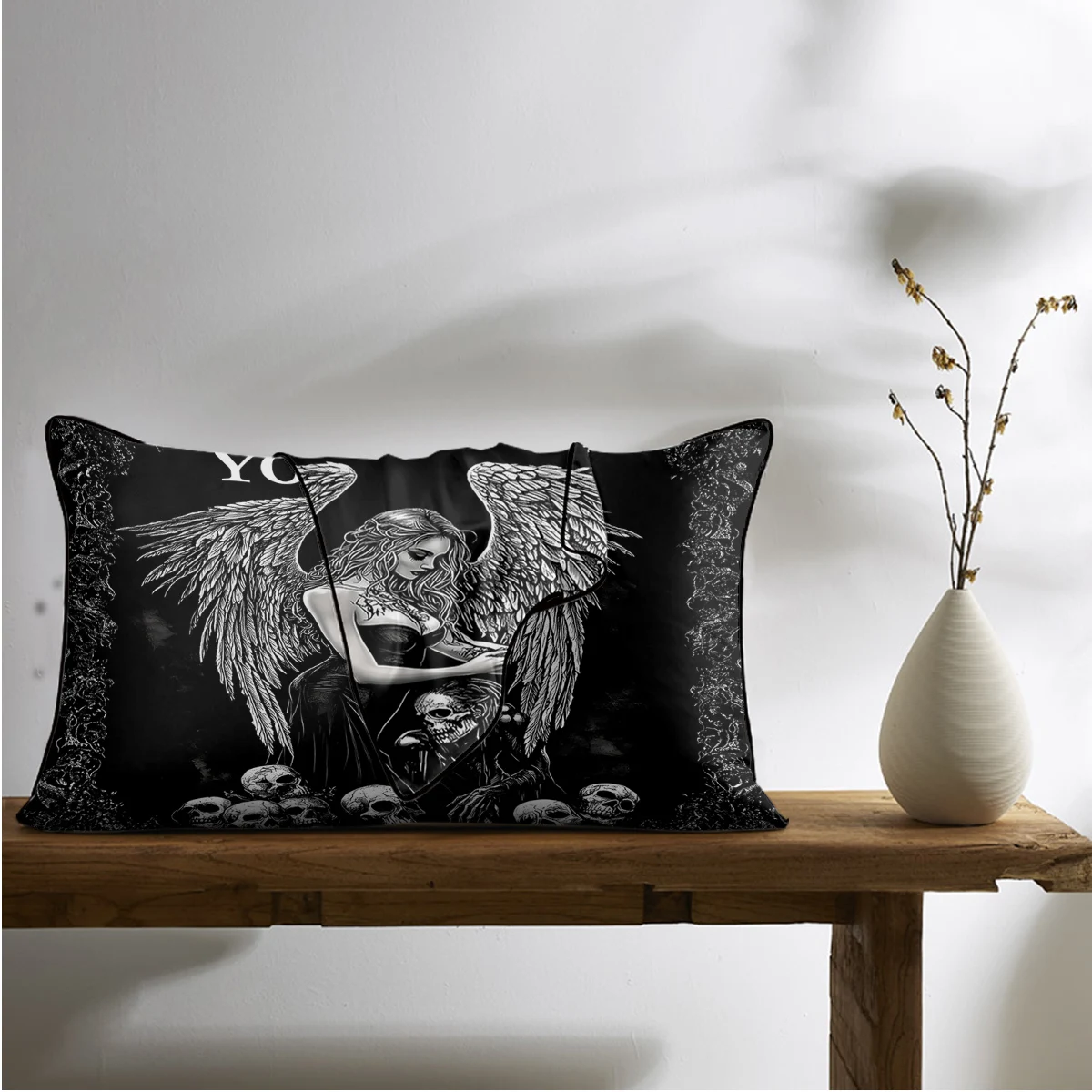 2 pieces of angel devil pillowcase, mysterious western cultural elements, suitable for bed and sofa (anniversary, traditional)
2 pieces of angel devil pillowcase, mysterious western cultural elements, suitable for bed and sofa (anniversary, traditional)