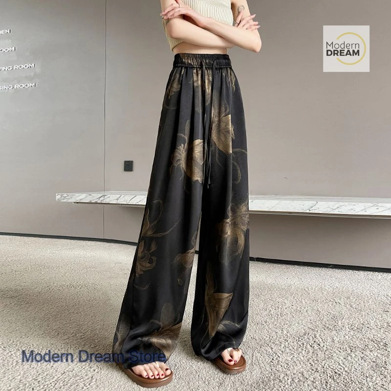 Korean-style retro ink painting tie-dyed wide-leg pants women's summer thin thin printed satin casual joker straight pants.
Korean-style retro ink painting tie-dyed wide-leg pants women's summer thin thin printed satin casual joker straight pants.