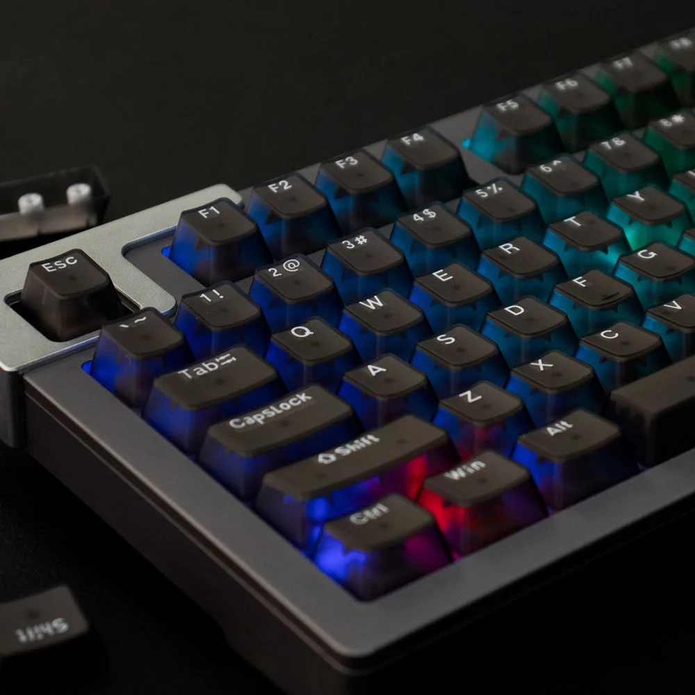 132 Keys/set Glacier transparent keycaps ABS OEM Profile Keycap Personality Two Color For Keychron 65% 75% GH60 GK64 Ciy68 FL980
132 Keys/set Glacier transparent keycaps ABS OEM Profile Keycap Personality Two Color For Keychron 65% 75% GH60 GK64 Ciy68 FL980