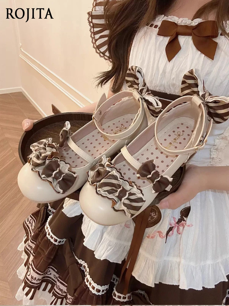PU High Heel Rubber Sole 2cm Waterproof Table Lolita Sweet Bow Heels Lace Embellished Chocolate Pattern Heel Womens Shoes
PU High Heel Rubber Sole 2cm Waterproof Table Lolita Sweet Bow Heels Lace Embellished Chocolate Pattern Heel Womens Shoes
