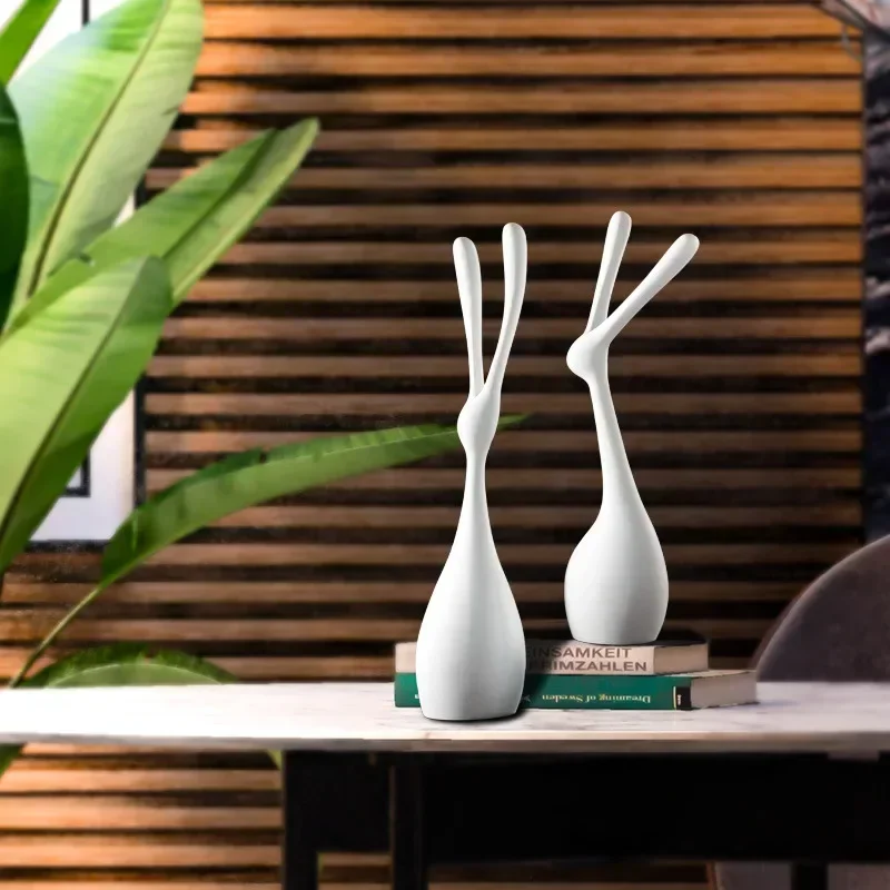 Creative Rabbit Decoration Simple Modern Living Room Wine Cabinet Decoration Matte Black White Simple Resin Crafts Abstract
Creative Rabbit Decoration Simple Modern Living Room Wine Cabinet Decoration Matte Black White Simple Resin Crafts Abstract