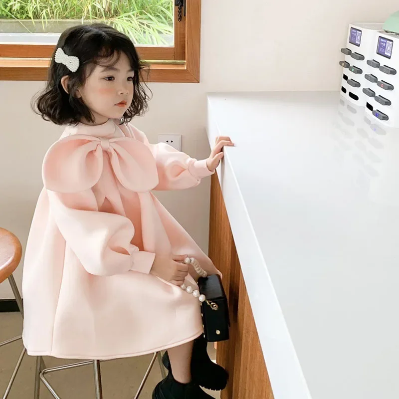 2023 Autumn Girls Fashion Dress Baby Girl Long Sleeve Pink Color Princess Dresses with Bow Children Sweet Toddler Clothes
2023 Autumn Girls Fashion Dress Baby Girl Long Sleeve Pink Color Princess Dresses with Bow Children Sweet Toddler Clothes