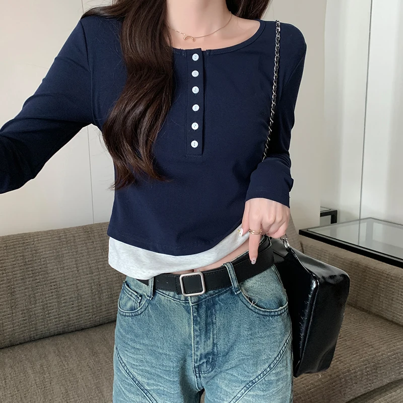 New Fashion Single-breasted O-neck Women T-shirts Autumn Winter Fake Two Pieces Female Short Tops Ladies Long Sleeve Slim Tees
New Fashion Single-breasted O-neck Women T-shirts Autumn Winter Fake Two Pieces Female Short Tops Ladies Long Sleeve Slim Tees