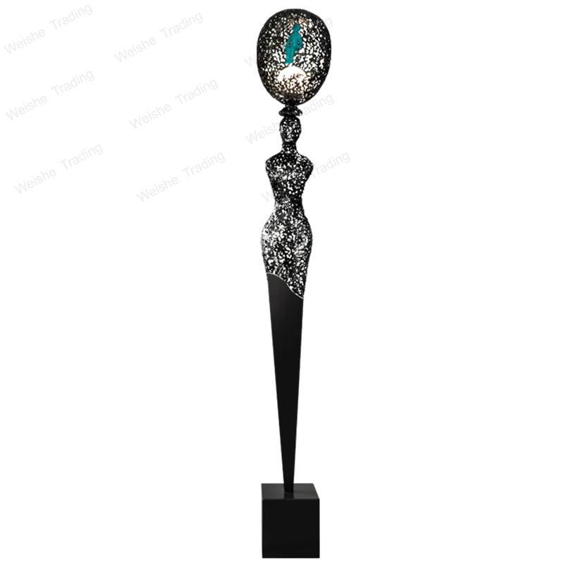 Creative living room floor lamp ornament Modern villa porch decoration Hotel aisle Large abstract sculpture artwork
Creative living room floor lamp ornament Modern villa porch decoration Hotel aisle Large abstract sculpture artwork