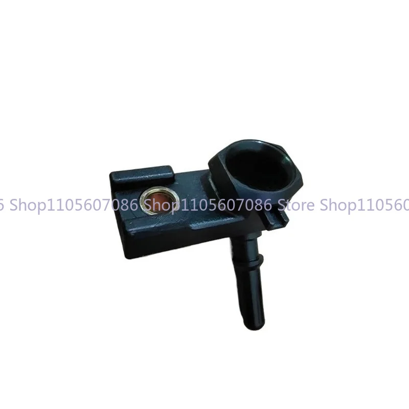 Suitable for Lifan Motorcycle LF150-2K /2P/2L Oil Rail Combination YouTube Connector Injector Seat
Suitable for Lifan Motorcycle LF150-2K /2P/2L Oil Rail Combination YouTube Connector Injector Seat
