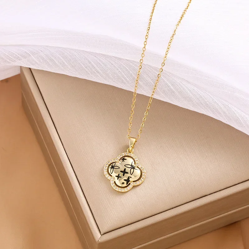 Temperament necklace women's light luxury niche design simple fashion micro-inlaid jewelry
Temperament necklace women's light luxury niche design simple fashion micro-inlaid jewelry