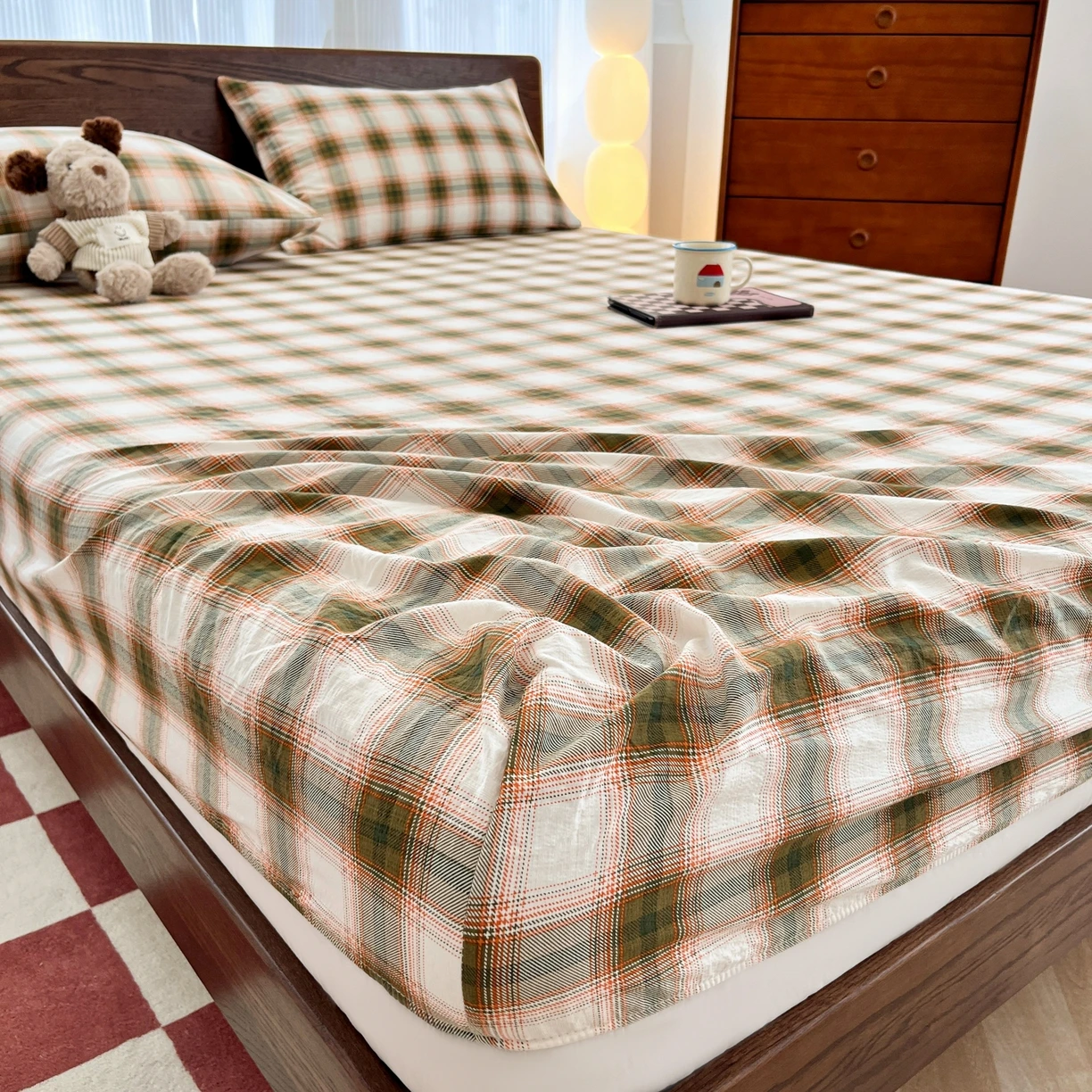 2025 Yungan Double-layer Gauze Checkered Retro Style Single Bed Hat Skin-friendly 360-degree Wrap with Elastic Mattress Cover
2025 Yungan Double-layer Gauze Checkered Retro Style Single Bed Hat Skin-friendly 360-degree Wrap with Elastic Mattress Cover