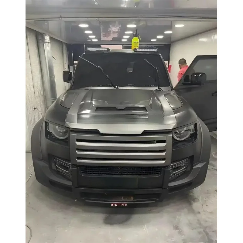 High Quality Real Dry Carbon Fiber Engine Hood Cover Kit For Defender 90/110 (2020-2025)
High Quality Real Dry Carbon Fiber Engine Hood Cover Kit For Defender 90/110 (2020-2025)