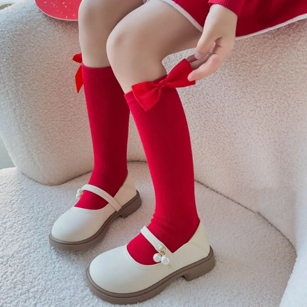 Sleeping Cotton New Year Red Socks Comfortable MidTube Bow Hosiery for Princess Sweet Children Long Socks Gifts
Sleeping Cotton New Year Red Socks Comfortable MidTube Bow Hosiery for Princess Sweet Children Long Socks Gifts